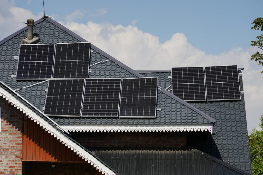 home solar cost - Complete Guide to Home Solar Cost: What You'll Actually Pay in 2024