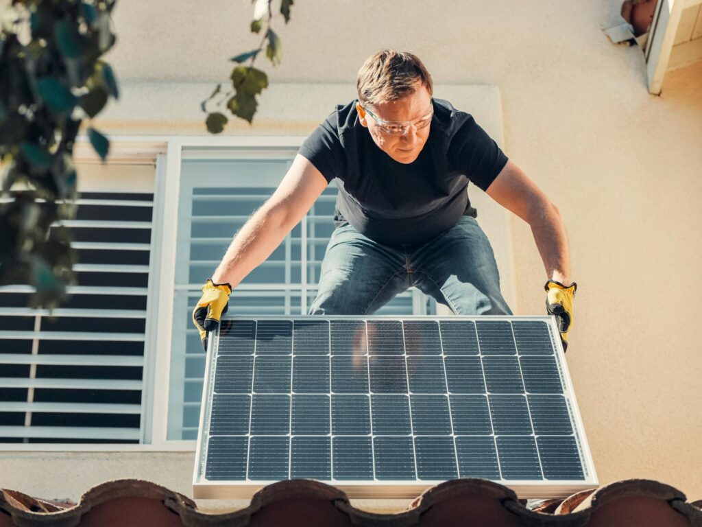 solar energy savings - How Much Money Can You Save with Solar Energy? A Complete 2024 Guide
